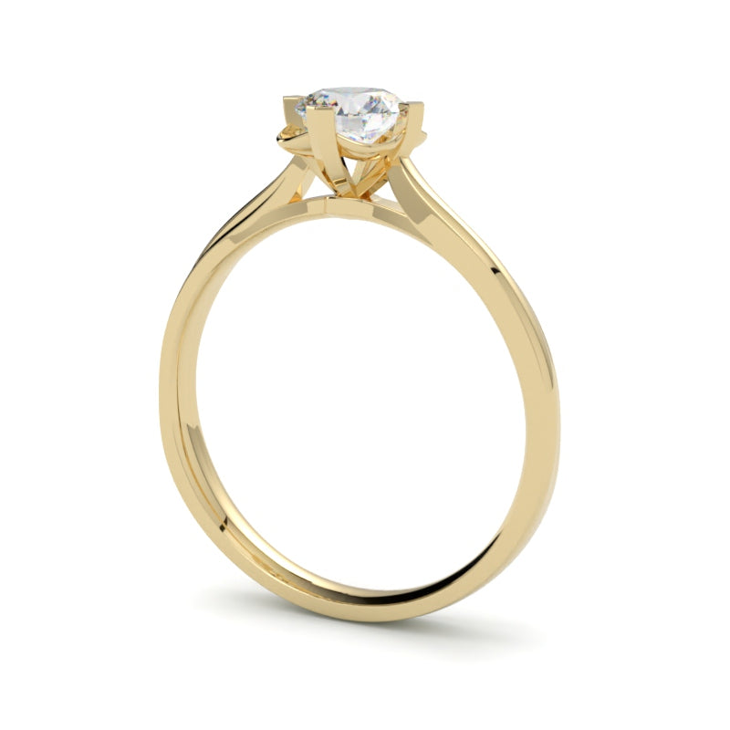 Pierścionek z diamentem, żółte złoto 750 – elegancka proporcja